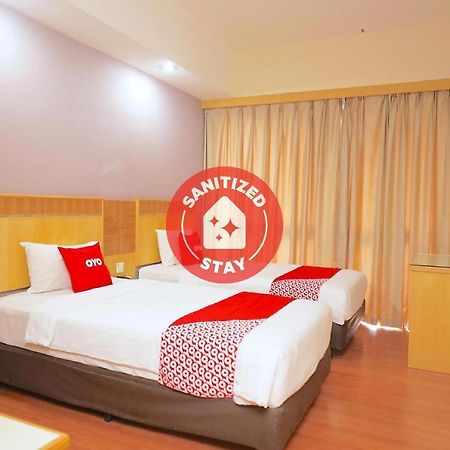 Oyo 89866 Houz Inn Bintulu Ngoại thất bức ảnh